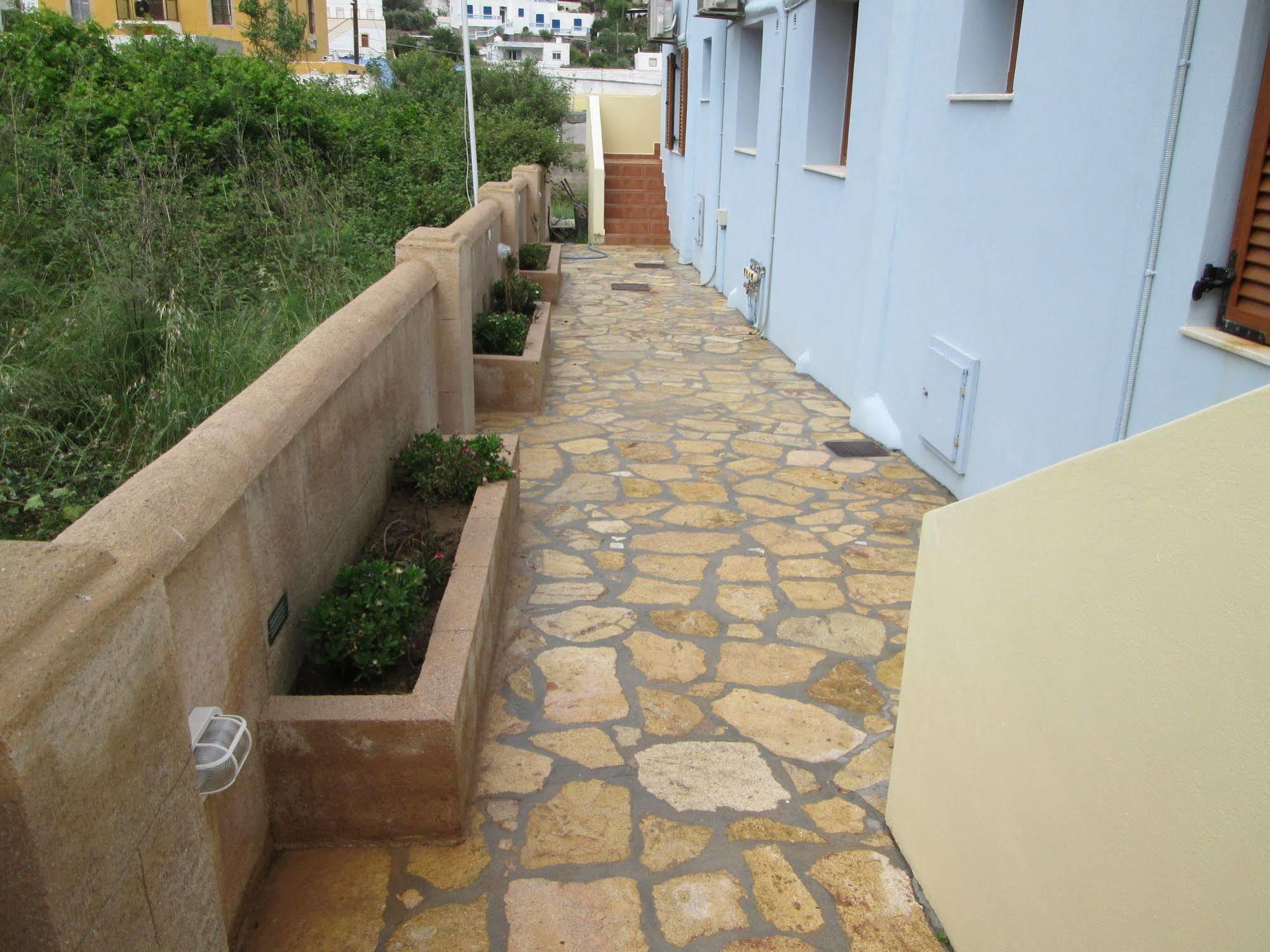 Anemi Leros Apartments Panteli Zewnętrze zdjęcie